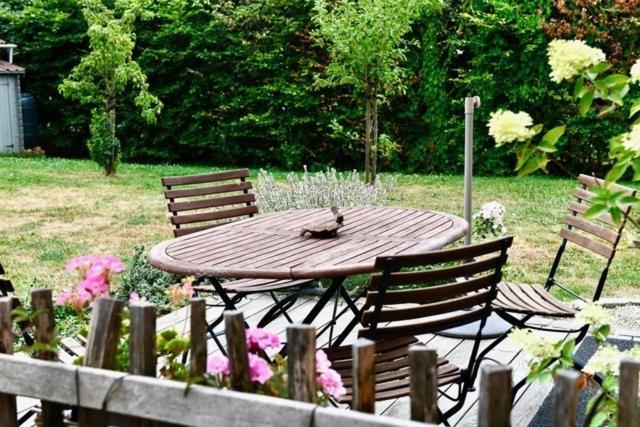Qui Dort D'Isnes Bed & Breakfast Eksteriør bilde