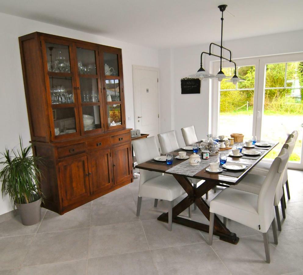 Qui Dort D'Isnes Bed & Breakfast Eksteriør bilde